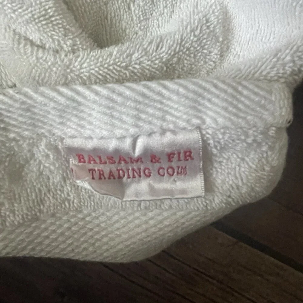 Balsam & Fir Trading Company Christmas Hand Towel